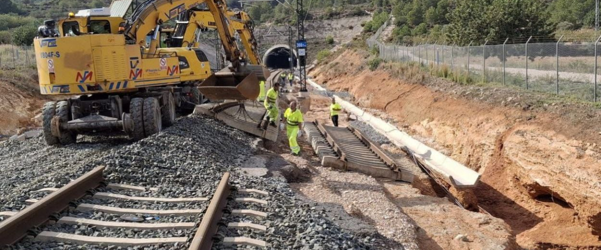El Ministerio de Transportes invierte más de 190 M€ en la red ferroviaria afectada por la DANA