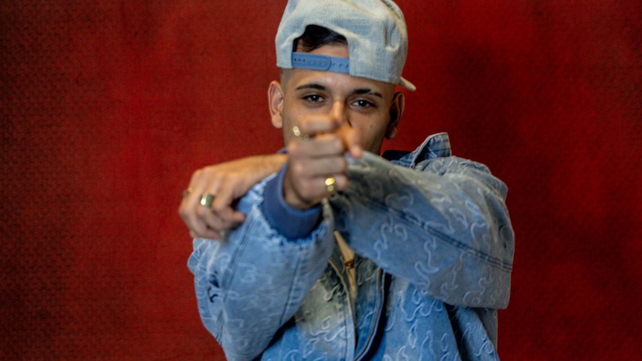 FERNANDOCOSTA señala a Ayax en 'TE AVISÉ'