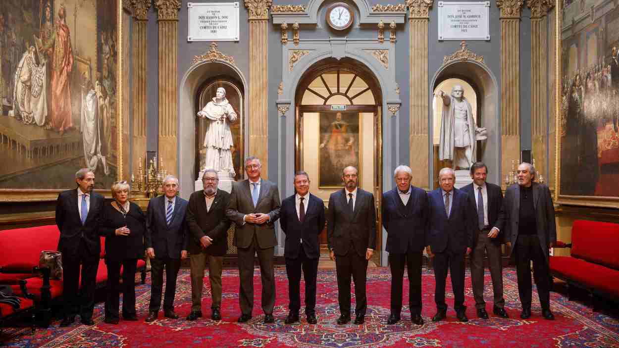 El presidente de Castilla-La Mancha, Emiliano García-Page, asiste al homenaje ‘In memoriam’ que el Senado rinde a la figura de Javier Lambán. EP.