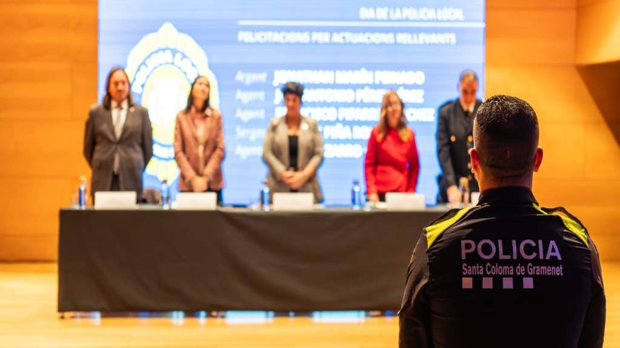 Acto por el 'Día de la Policía Local' de Santa Coloma de Gramenet