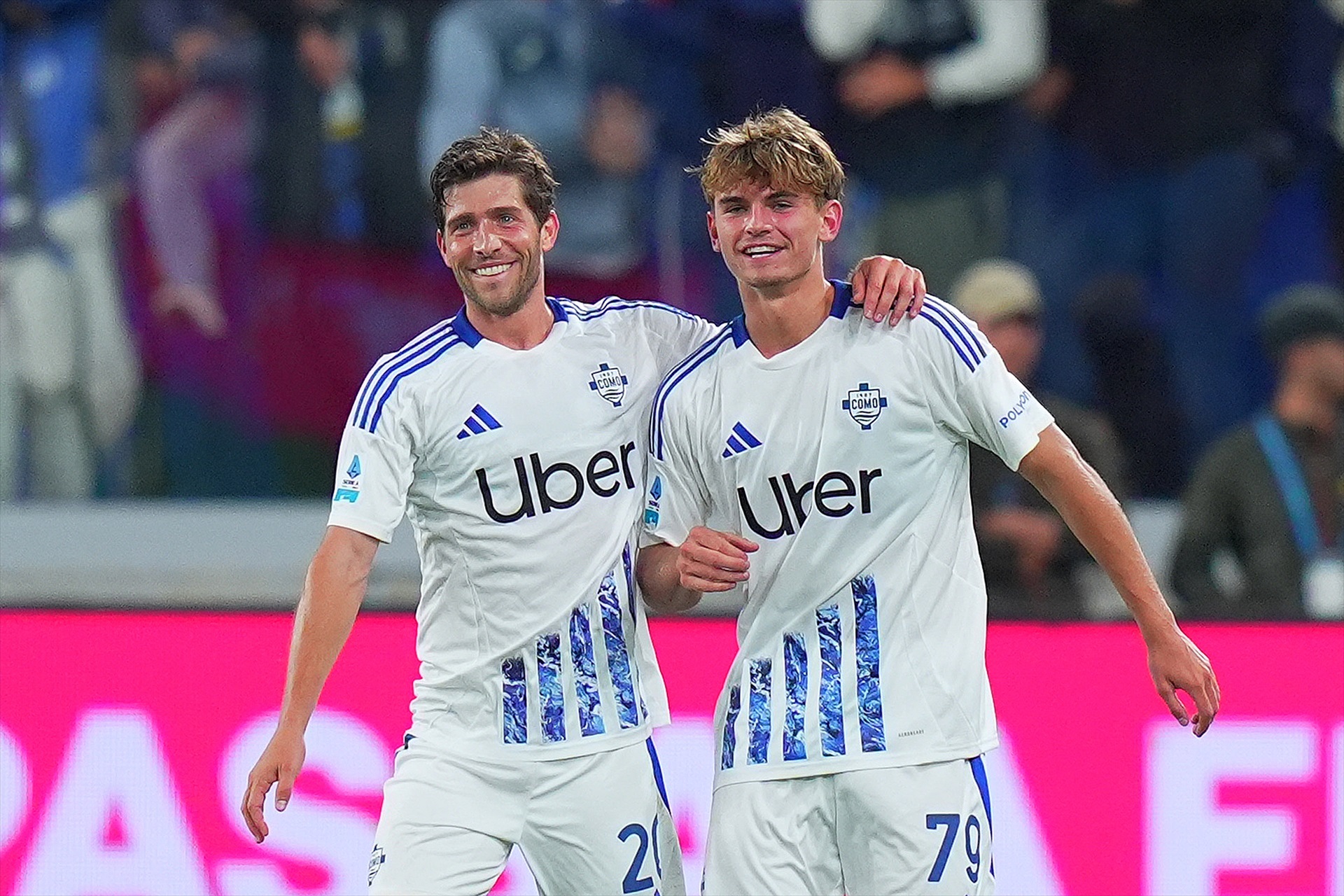 Nico Paz junto a Sergi Roberto| EP
