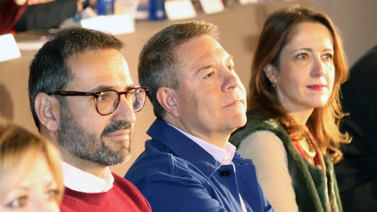 Sergio Gutiérrez, Emiliano García-Page y Cristina Maestre durante el Comité Regional del PSCM-PSOE.