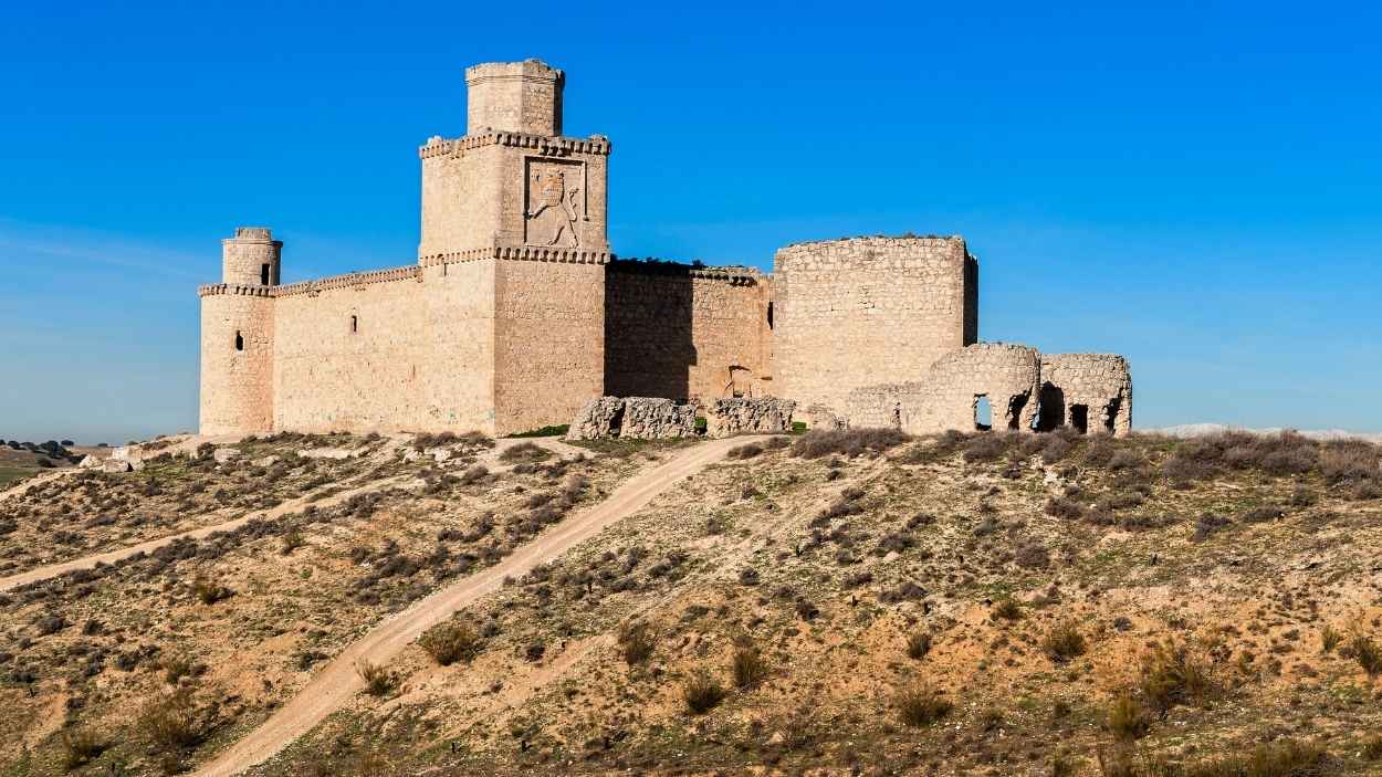 Castillo de Barcience, Toledo.