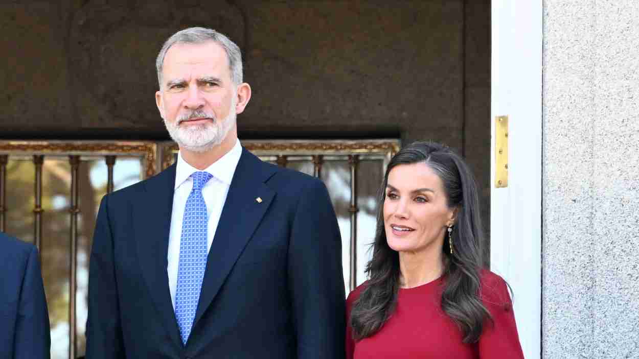 El Rey Felipe y la Reina Letizia recibiendo al presidente de la República Federal de Alemania y la primera dama en el Palacio de La Zarzuela. EP