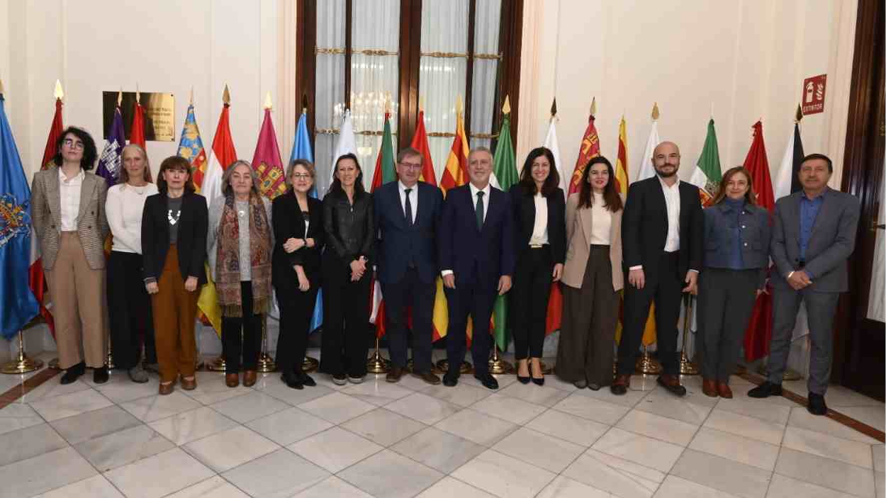 Primera reunión de la Comisión Técnica que confeccionará el Catálogo de símbolos