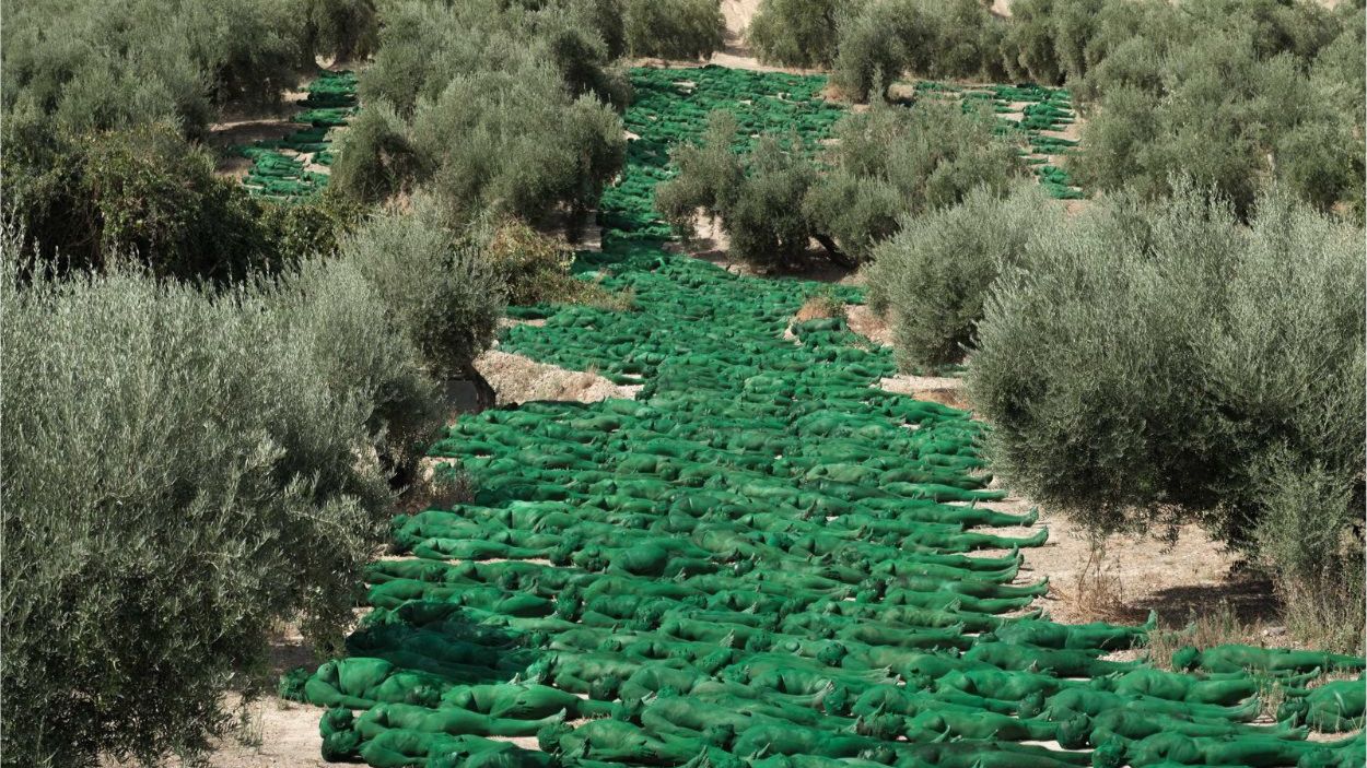   Más de 800 voluntarios participaron el pasado 20 de septiembre en el último montaje del artista neoyorquino Spencer Tunick  ©Spencer Tunick