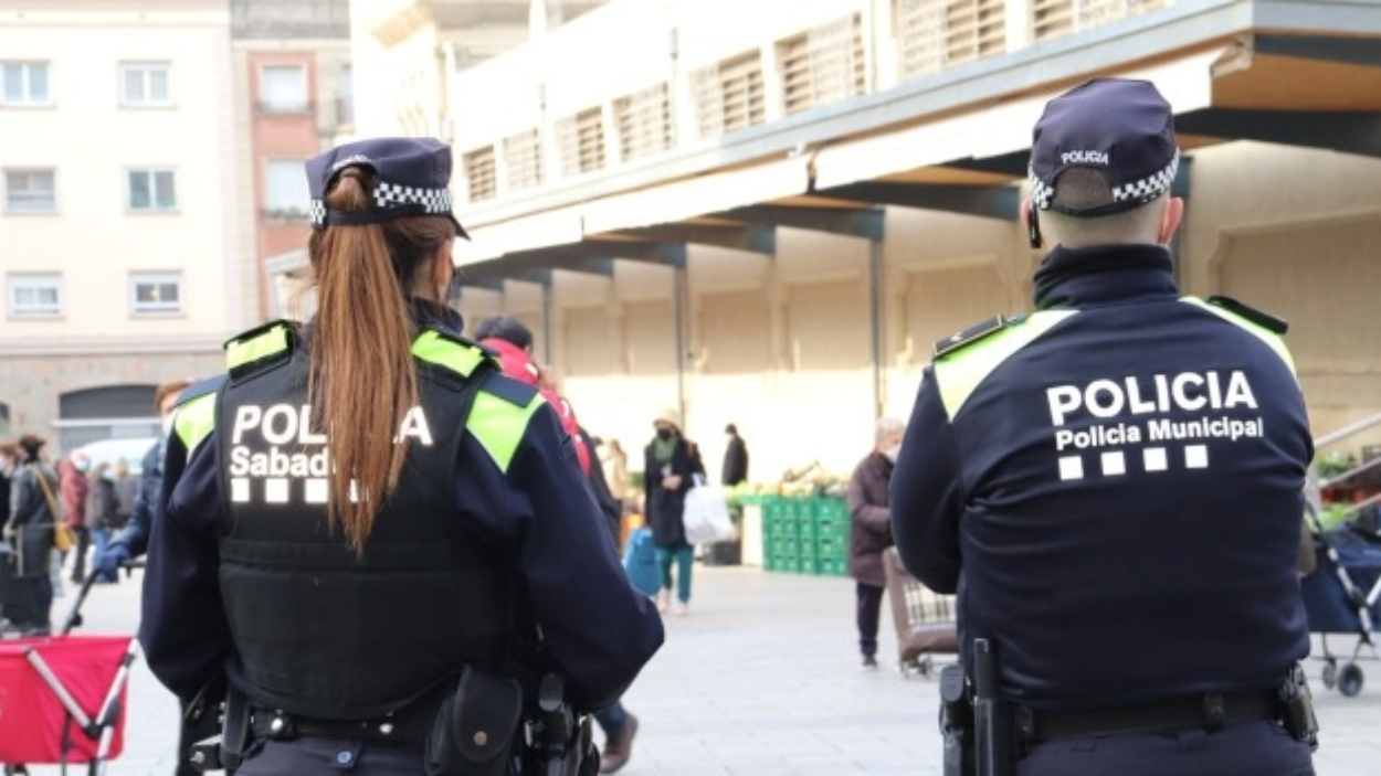 Agentes de la Policía Municipal de Sabadell. Ayuntamiento de Sabadell