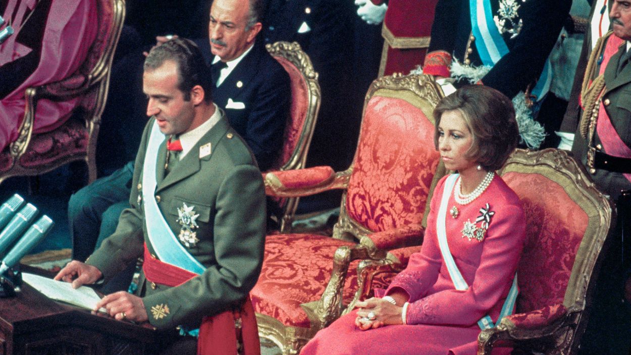 Imagen de archivo del día de la proclamación de Juan Carlos I como Rey de España en el Congreso de los Diputados, el 22 de noviembre de 1975