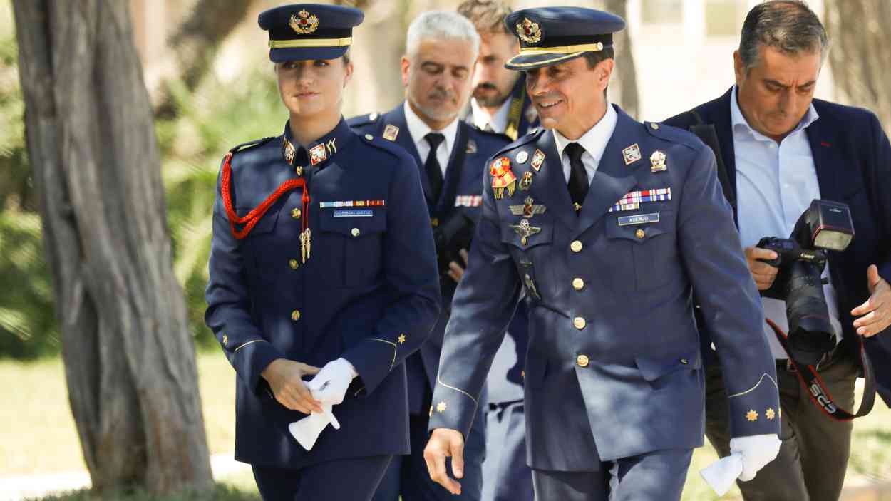 La Princesa Leonor ingresa en la Academia del Aire para completar su formación como futura jefa de las Fuerzas Armadas. EP