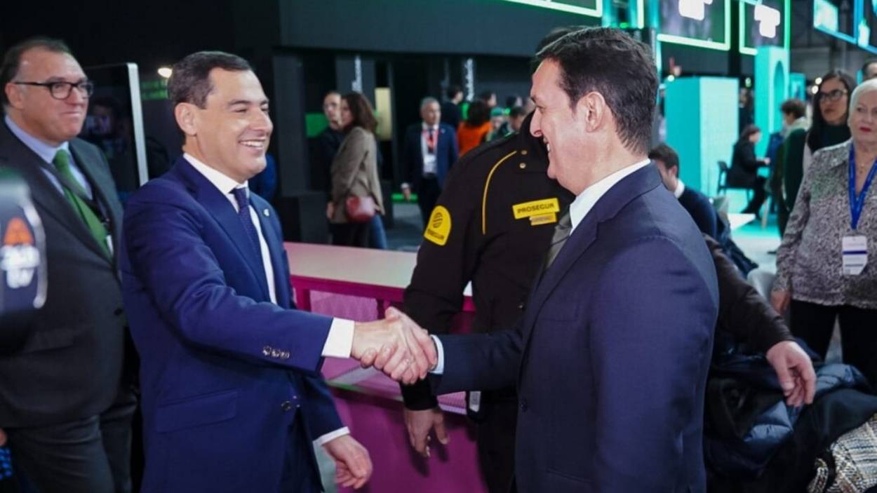 Juan Manuel Moreno Bonilla y Javier Aureliano García. Archivo. 