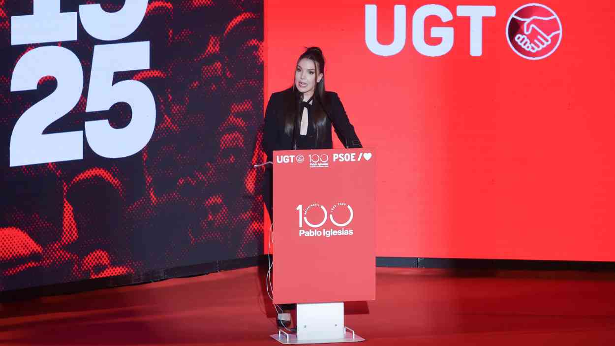 Inés Hernand durante el acto conmemorativo por el centenario de la muerte de Pablo Iglesias Posse. EP.