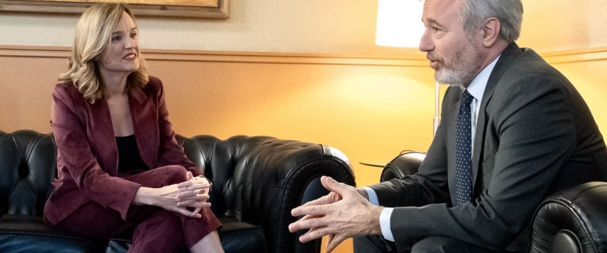 Alegría ofrece a Azcón su «mano tendida» para los presupuestos de 2026 y destaca su «propuesta responsable» Alegría ofrece a Azcón su «mano tendida» para los presupuestos de 2026 y destaca su «propuesta responsable»