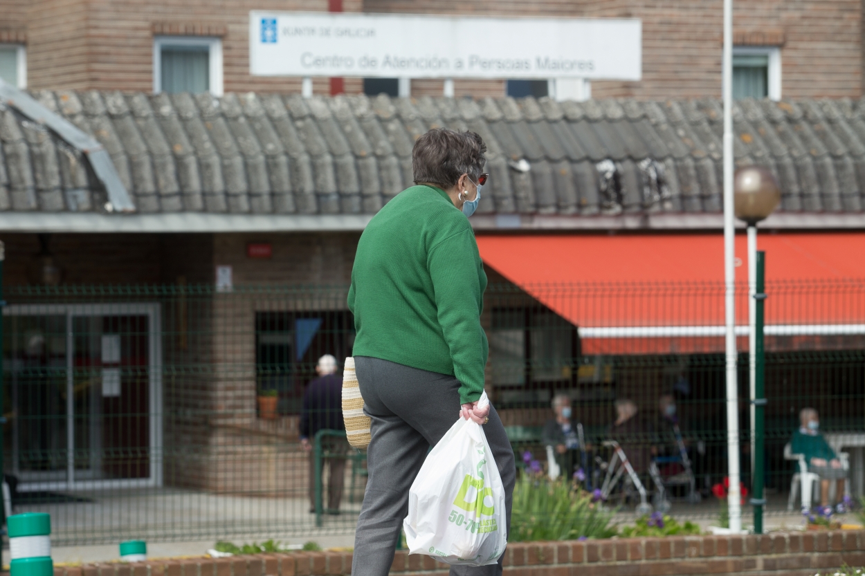 Las personas mayores usuarias del servicio Xantar na Casa no reciben una alimentación adecuada, según el SLG (Foto: Europa Press / Archivo).