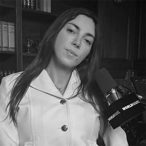 Mia Skylar, colaboradora en ElPlural