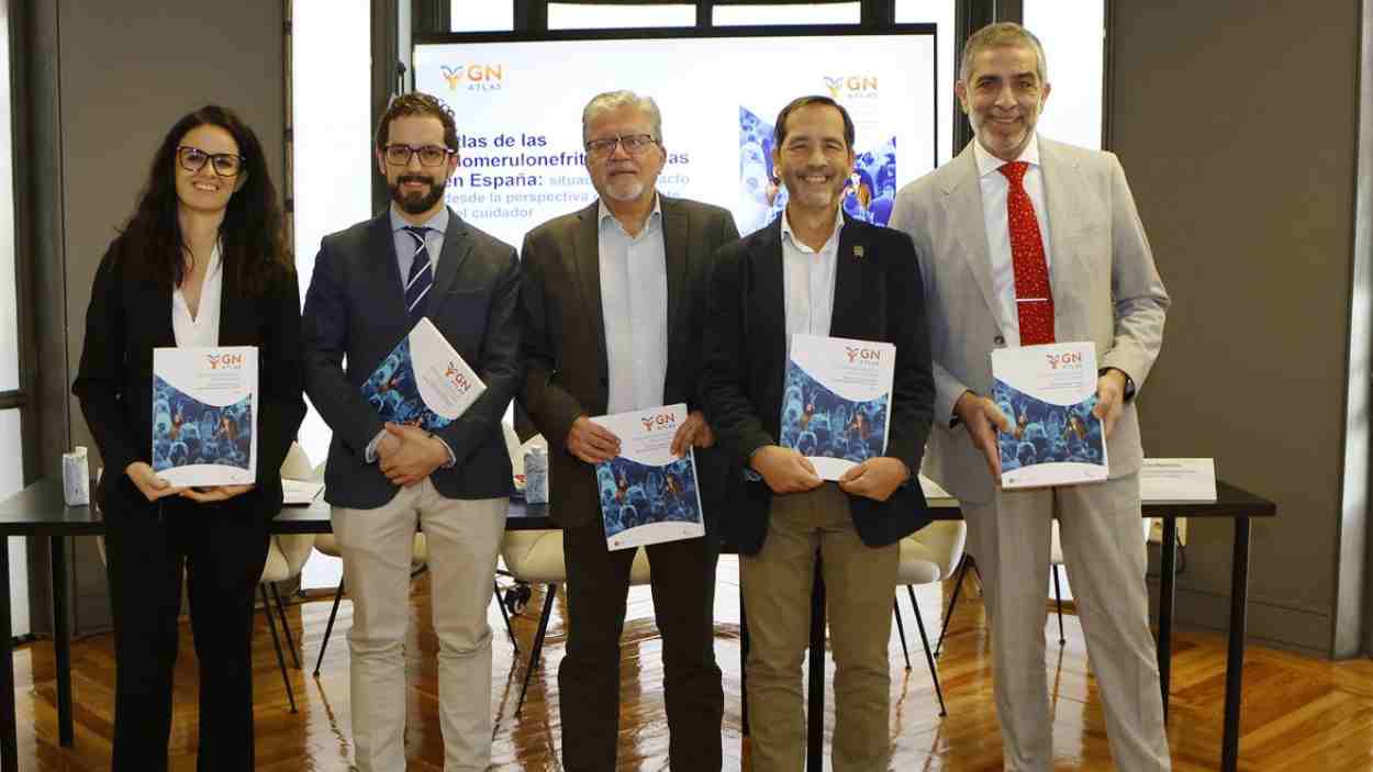 De izquierda a derecha Esther Espinosa, Fernando Caravaca Fontán, Manuel Praga Terente, Manuel Arellano y Álvaro Madrid Aris