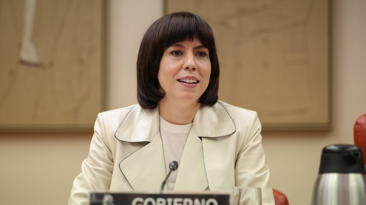 La ministra de Ciencia, Innovación y Universidades, Diana Morant, comparece en el Congreso de los Diputados. EP.