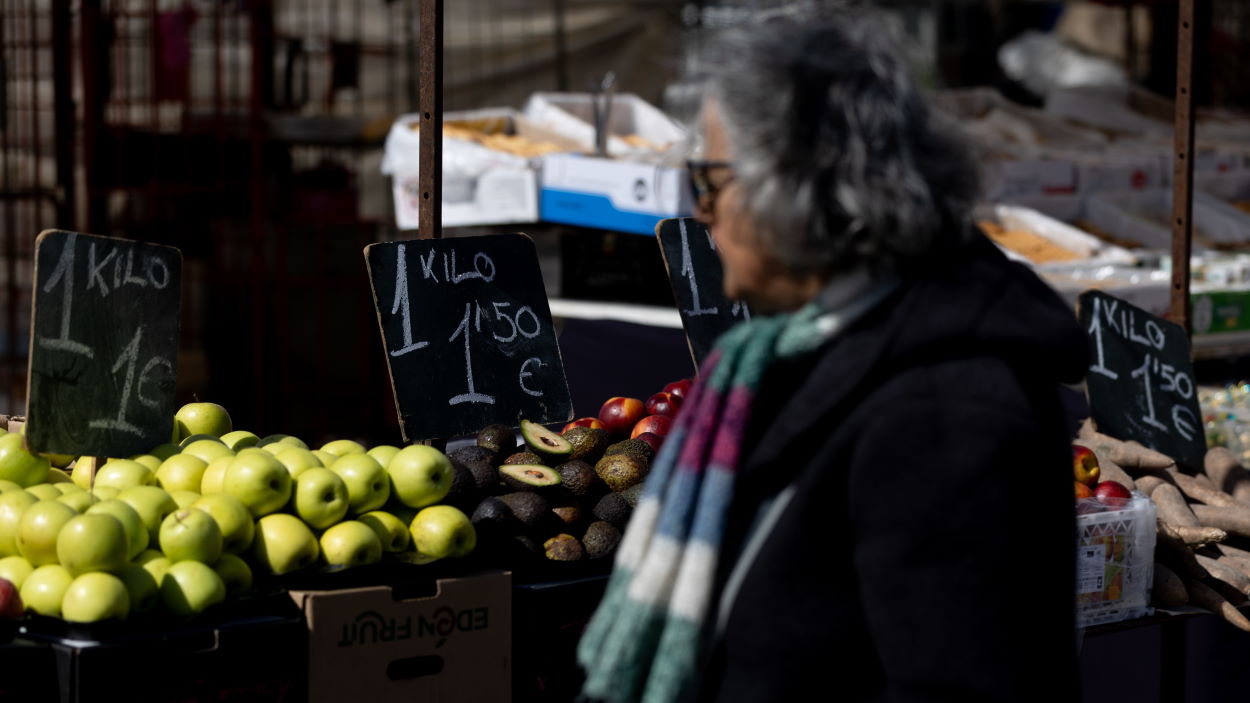 La inflación confirma su bajada al 3% y define la subida definitiva de las pensiones. EP.