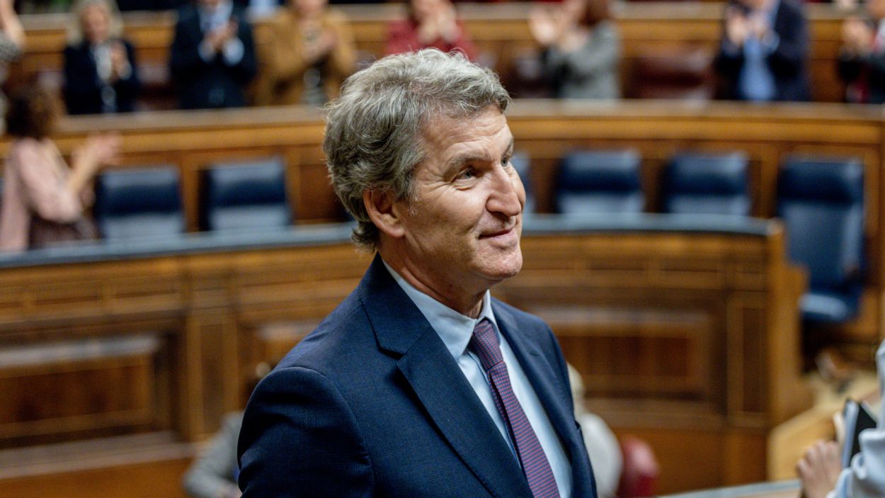 El presidente del Partido Popular, Alberto Núñez Feijóo, en el último Pleno en el Congreso de los Diputados de 2025. EP.