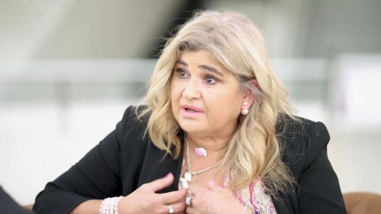 Lucía Etxebarría en 'Viajando con Chester'. Mediaset