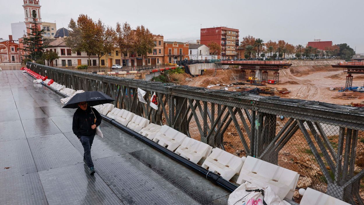 Situación de alerta roja por lluvias extremas por el paso de la borrasca Emilia. EP.