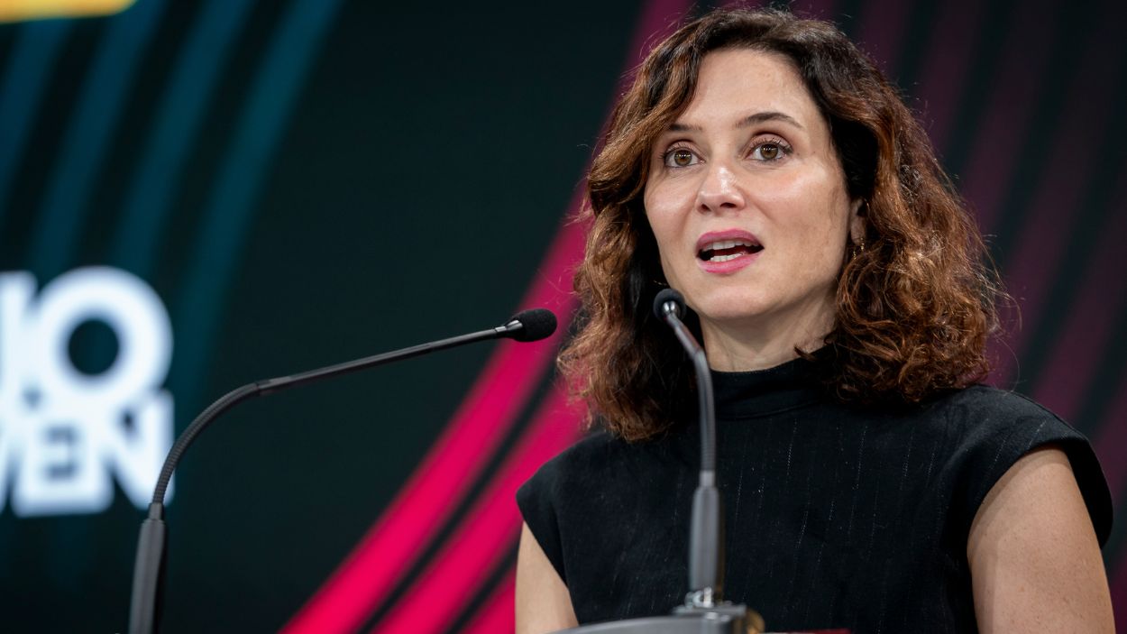 Ayuso durante la presentación del convenio del Carné Joven con la Comunidad de Madrid. EP
