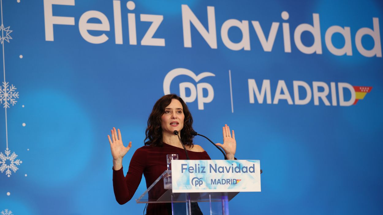 La presidenta de la Comunidad de Madrid, Isabel Díaz Ayuso, en la cena de Navidad del PP madrileño en 2025. EP.