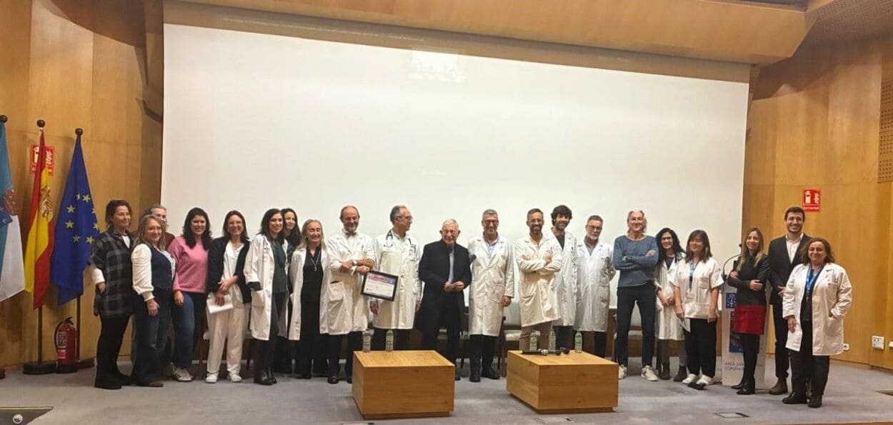 El Hospital Universitario de A Coruña (CHUAC) recibe la certificación en humanización de la atención a pacientes con infección bacteriana grave. SERVIMEDIA
