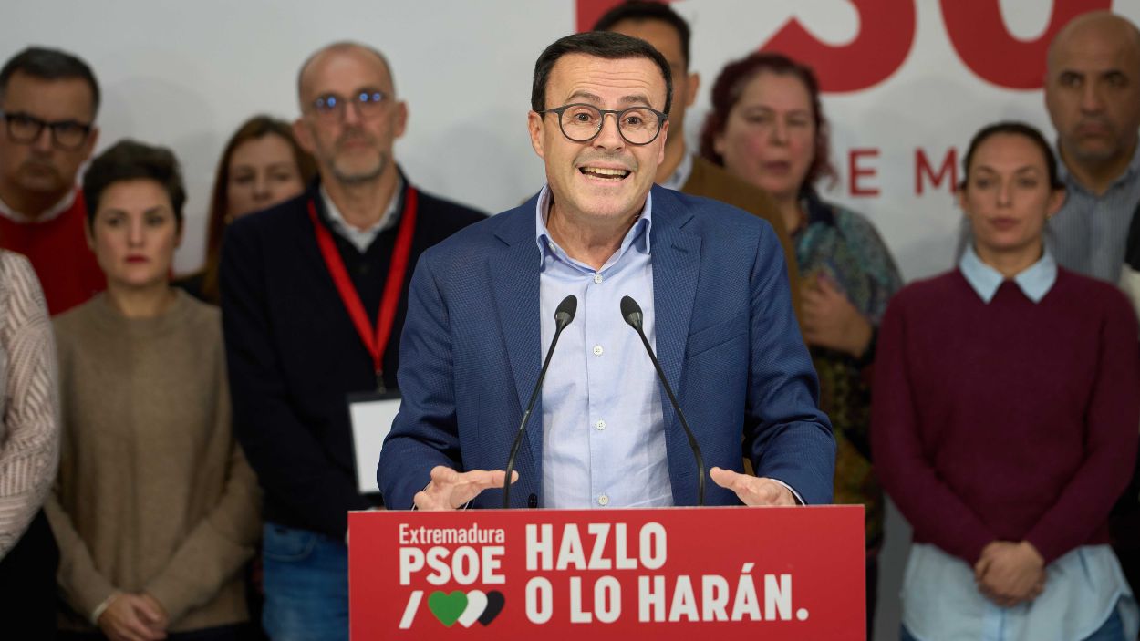 El candidato del PSOE a la Presidencia de la Junta de Extremadura, Miguel Ángel Gallardo, durante la campaña electoral. EP.