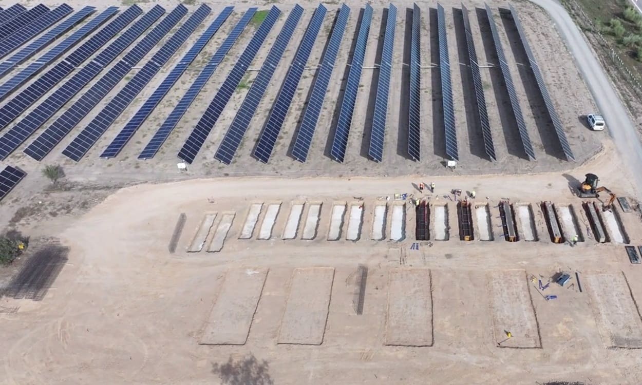 Naturgy amplía su cartera de almacenamiento con baterías, clave para la transición energética. NATURGY