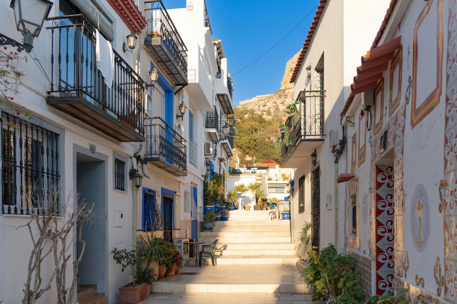 Callejuela del casco histórico de Alicante