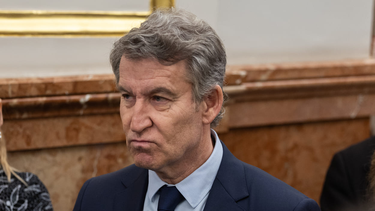 El presidente del PP, Alberto Núñez Feijóo, durante una sesión de control al Gobierno. EP.