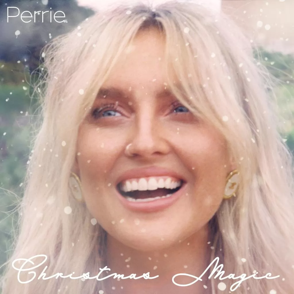 Perrie_ChristmasMagic_151124_1.webp