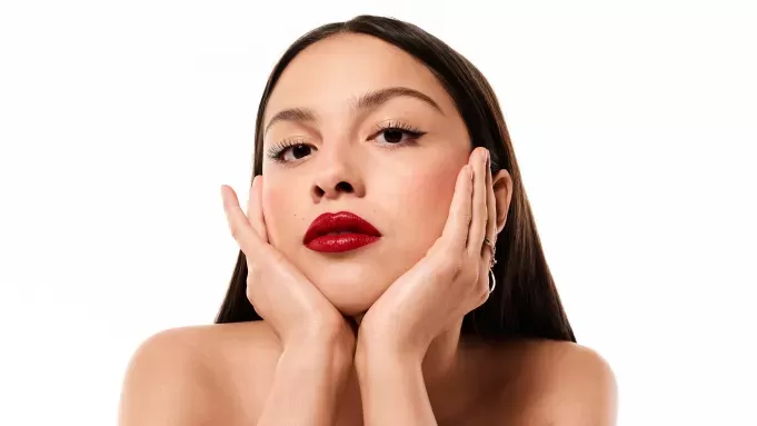 Olivia Rodrigo-xmagcover-181124.webp