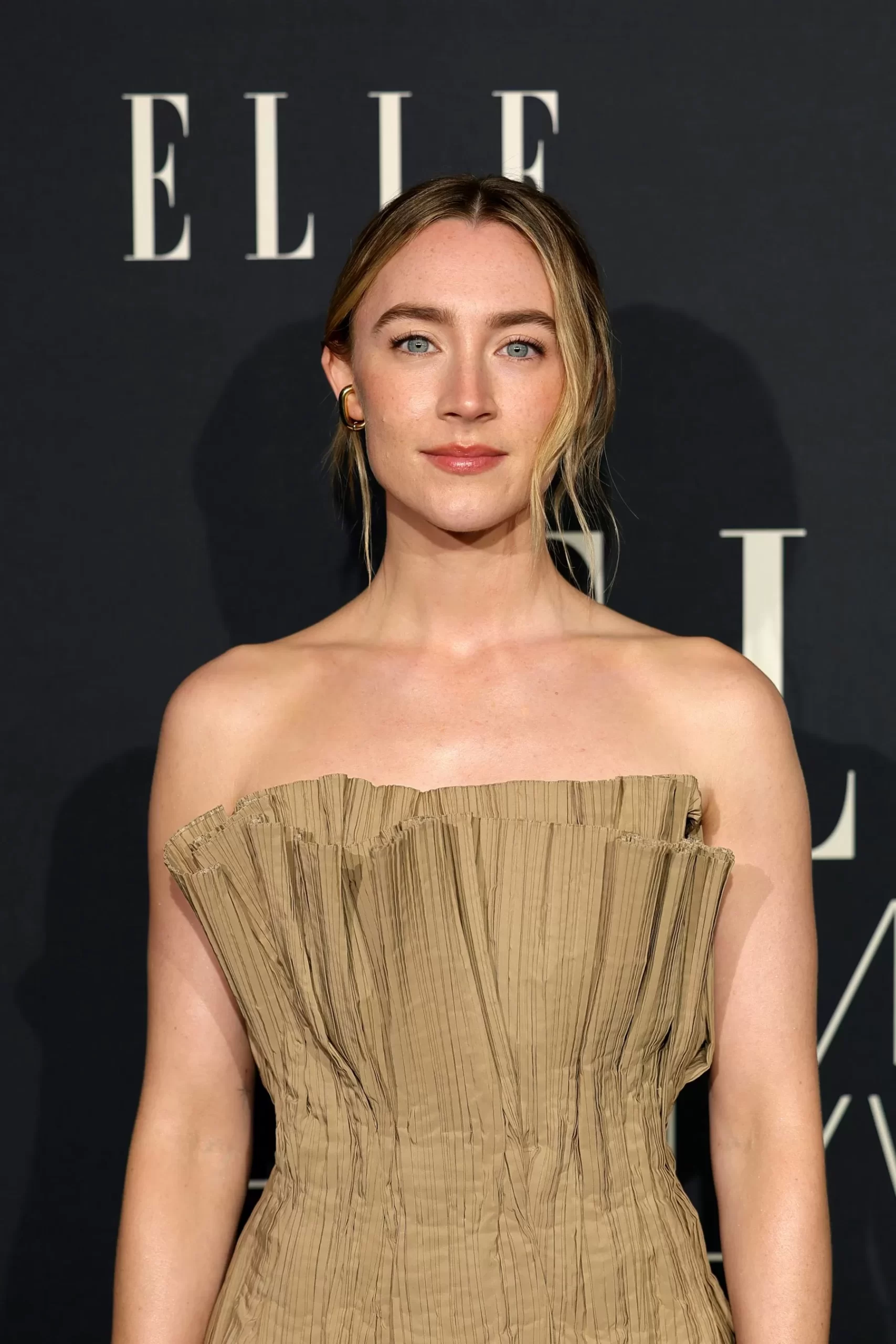 Saoirse Ronan-xmagcover-211124-scaled.webp