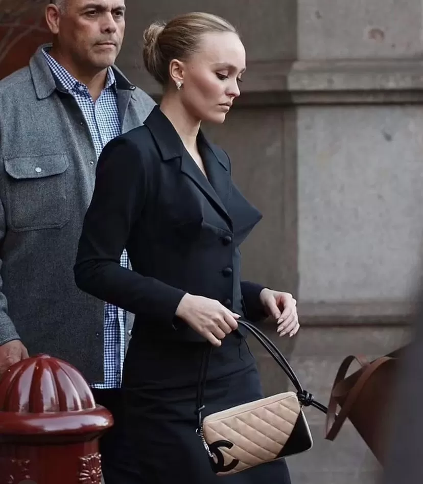 LilyRoseDepp_211124_Cover.webp