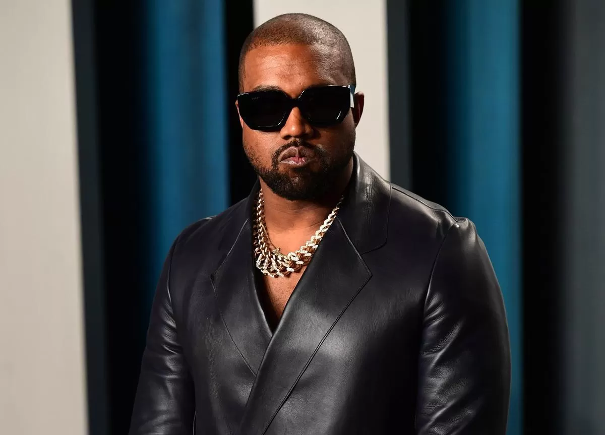 KanyeWestGossip_08012025_cover.webp