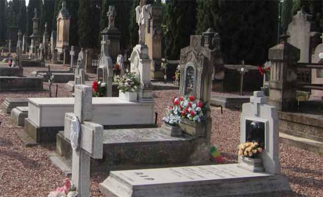 Imagen de archivo de un cementerio.