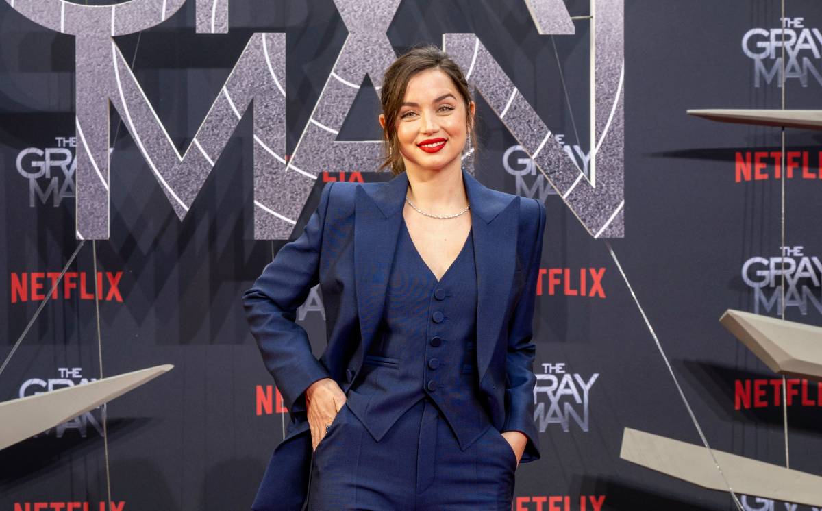 18 July 2022, Berlin: Actress Ana de Armas arrives at the special screening of Netflix’s film «The Gray Man.»  *** Local Caption *** .
