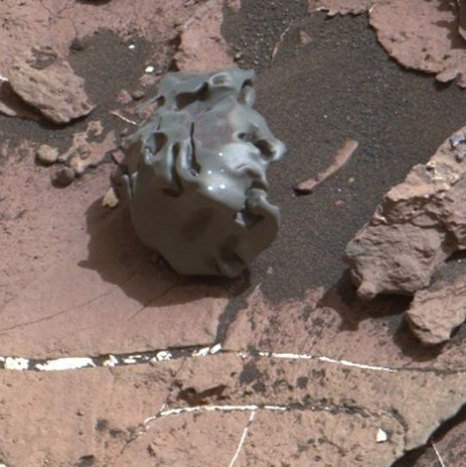 Hay algo raro en Marte