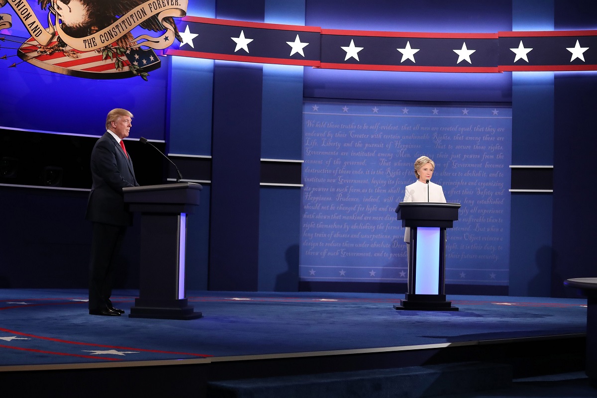 Donald Trump y Hillary Clinton durante uno de los debates electorales