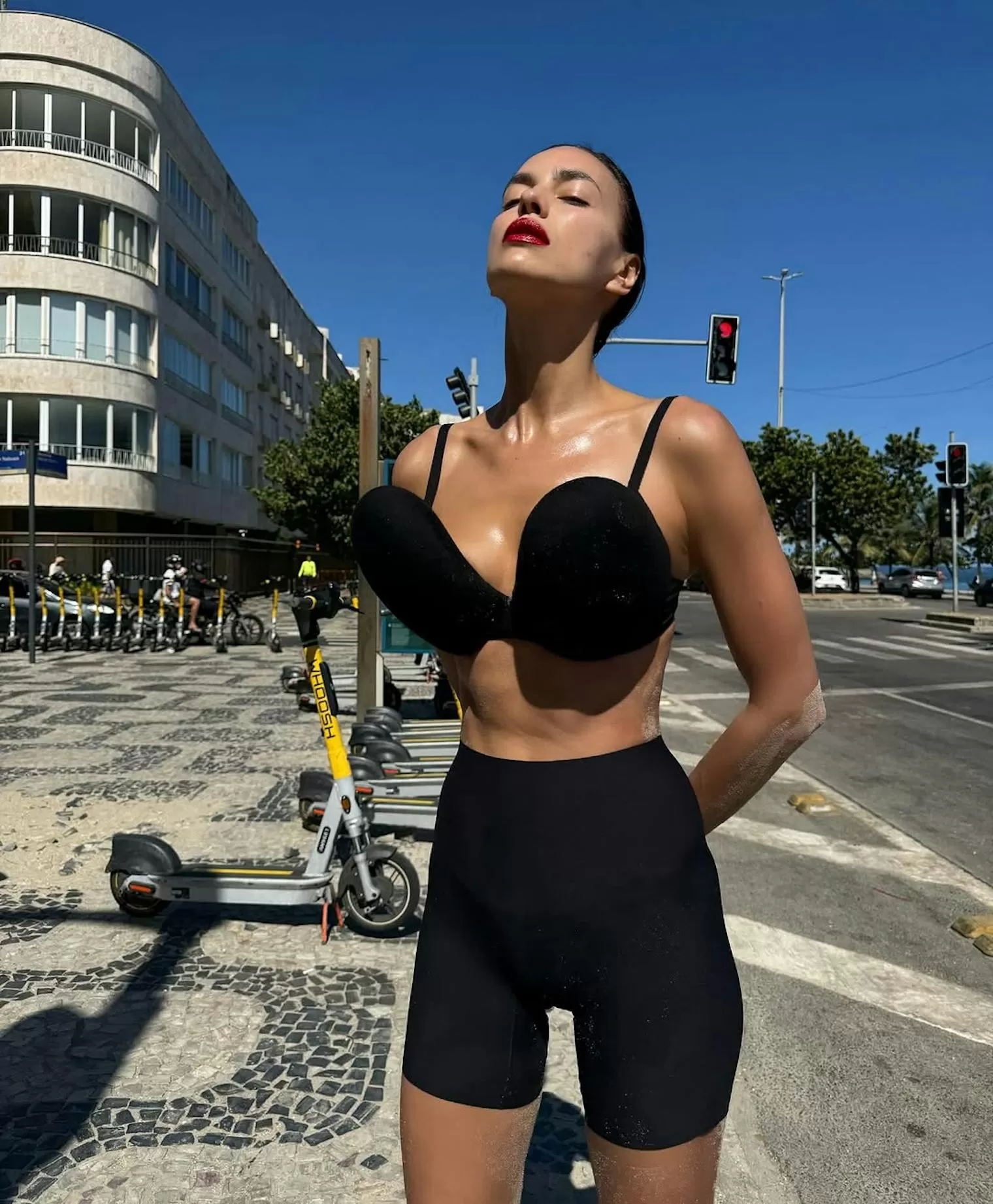 Irina Shayk-2-7325.webp