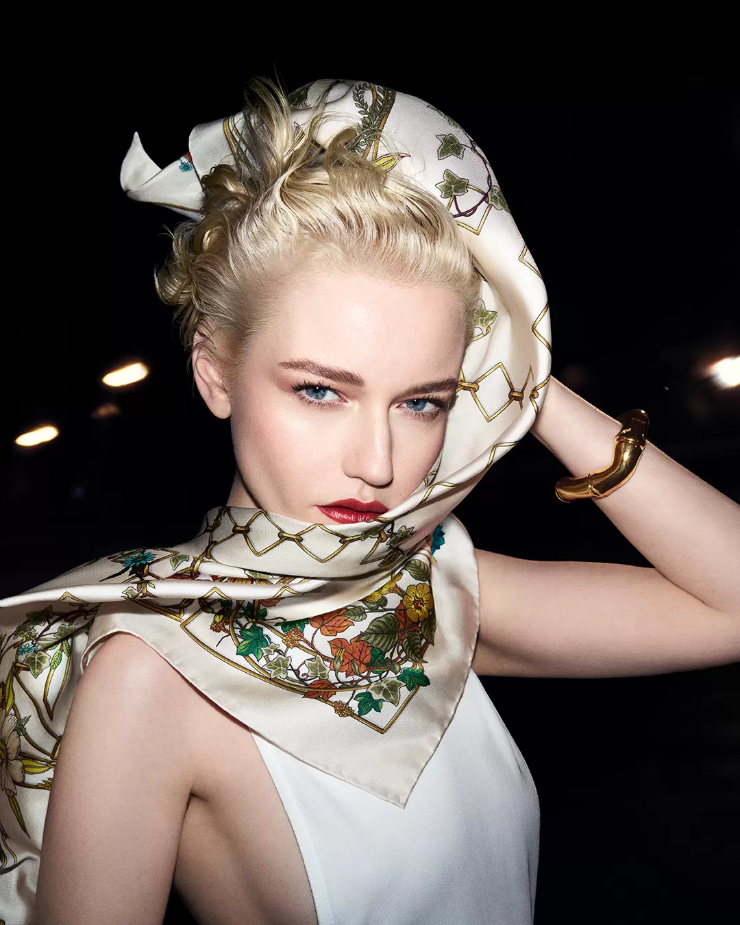 Gucci-Julia Garner-1-31325.webp