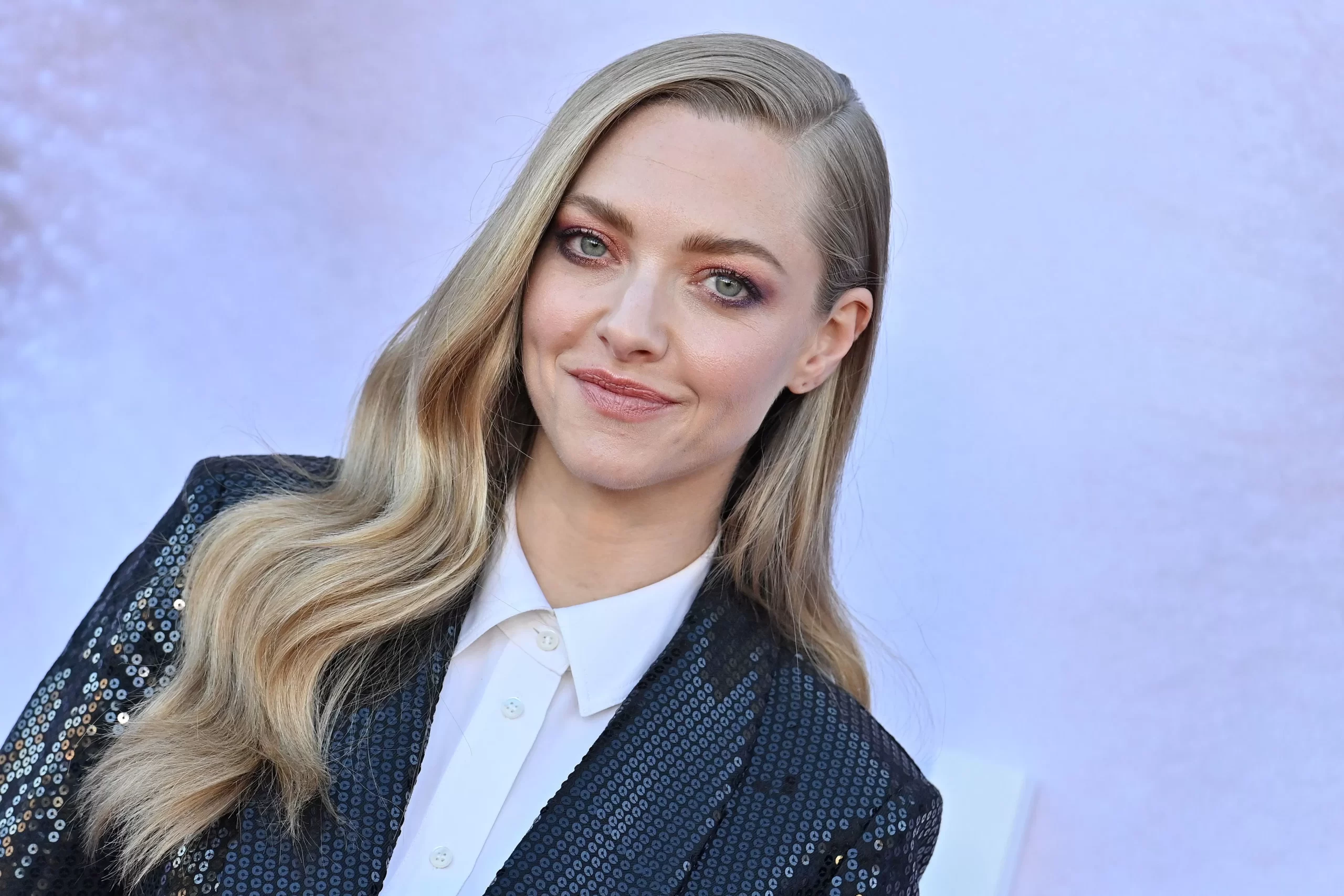 amanda-seyfried-10625-scaled.webp
