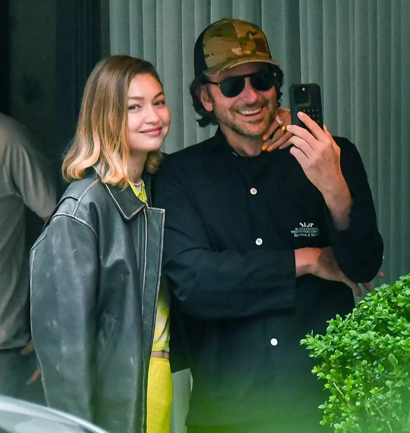 Gigi-Hadid-Bradley-CooperIl-1-11625.webp