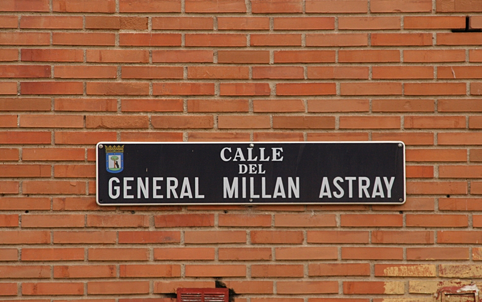 Imagen de febrero de este año de la placa de la calle dedicada a Millán Astray en Madrid. 