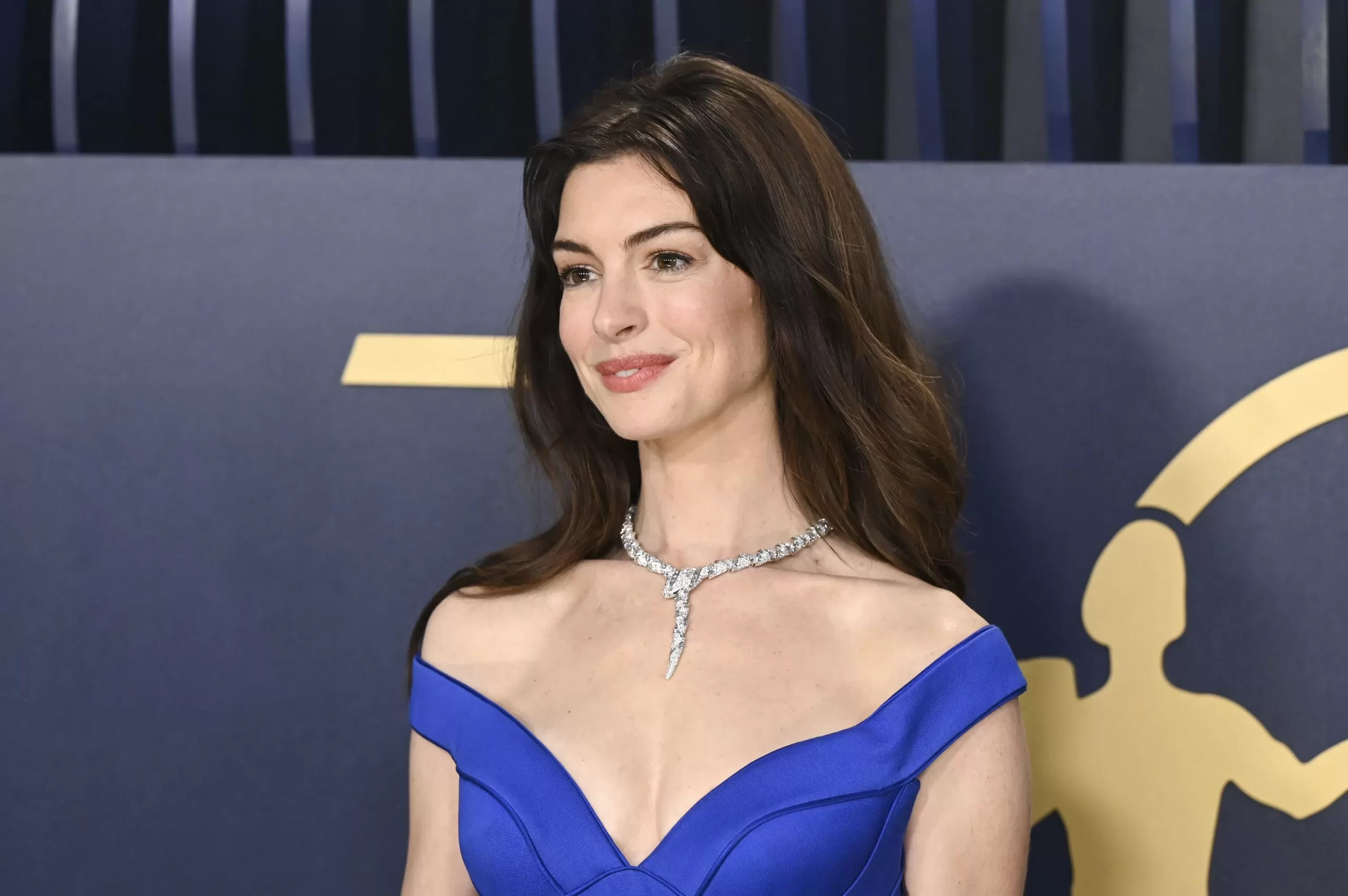 anne-hathaway-1725-scaled.webp