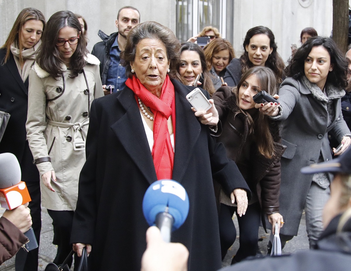 Rita Barberá a la salida del Tribunal Supremo