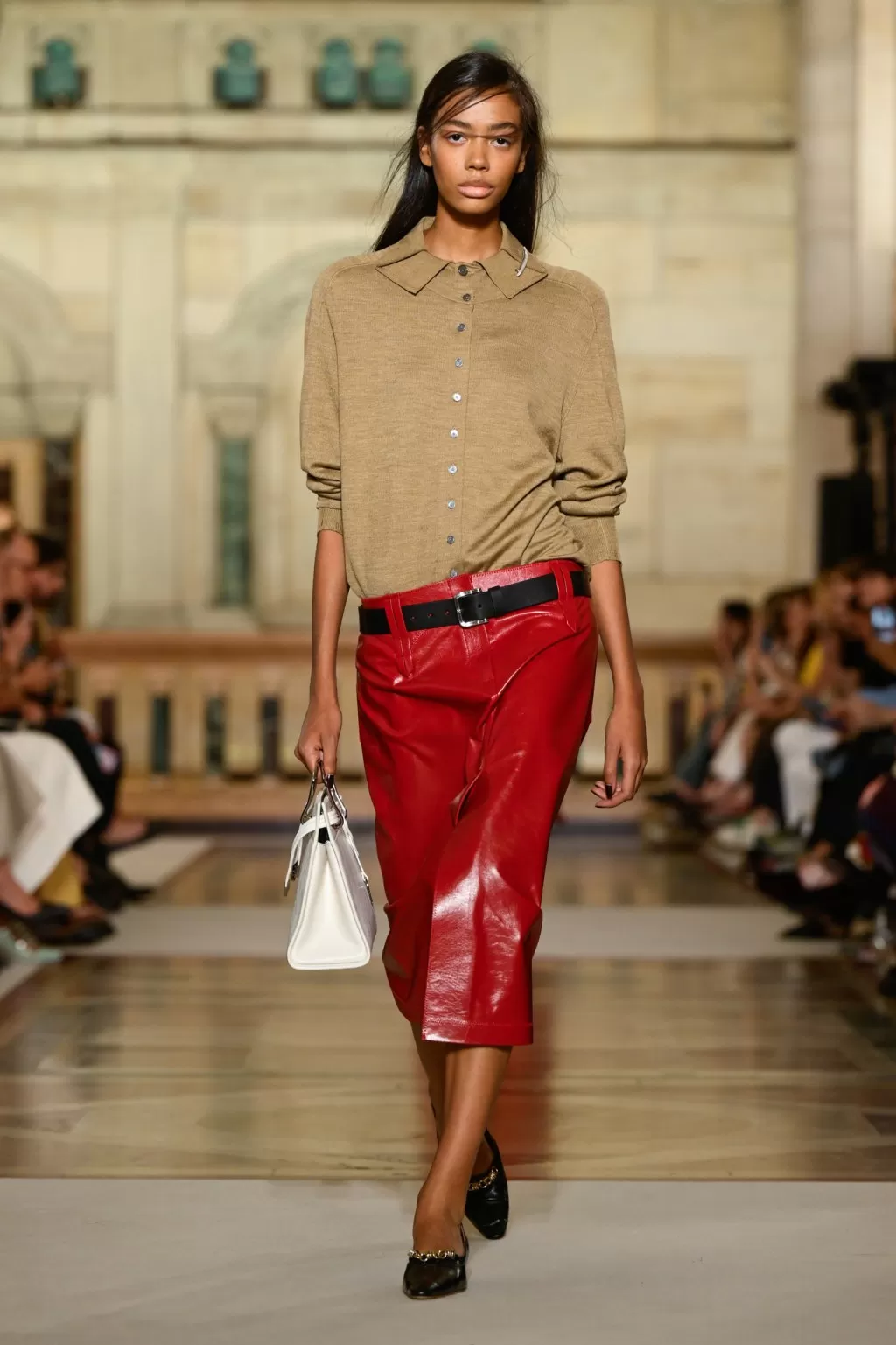 Tory-Burch-runway-ss26-GG_6_170925.webp