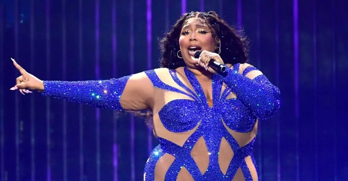 Imagen-Destacada-Lizzo.jpg-1.webp