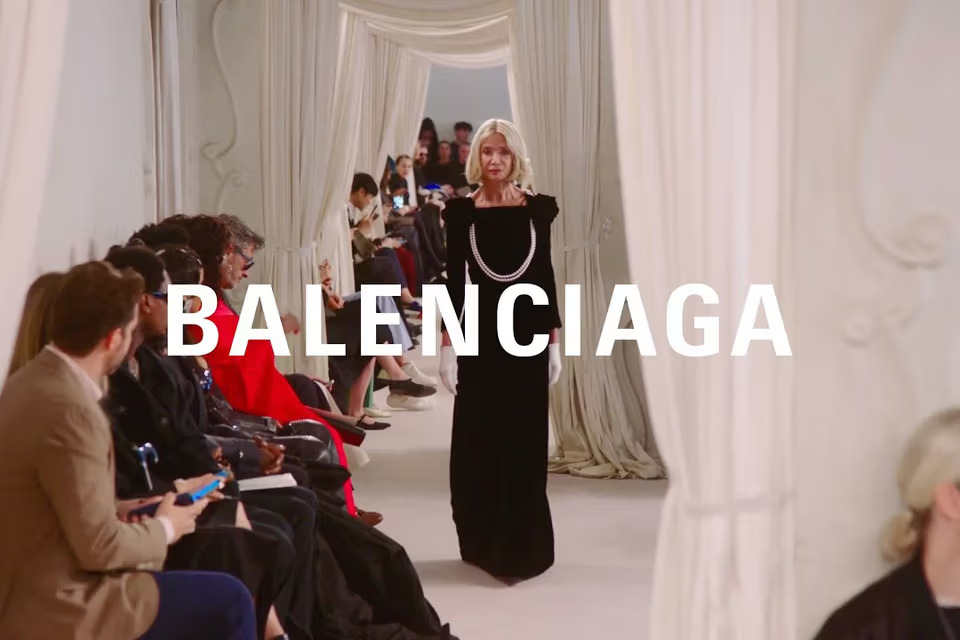 balenciaga52couture.jpg